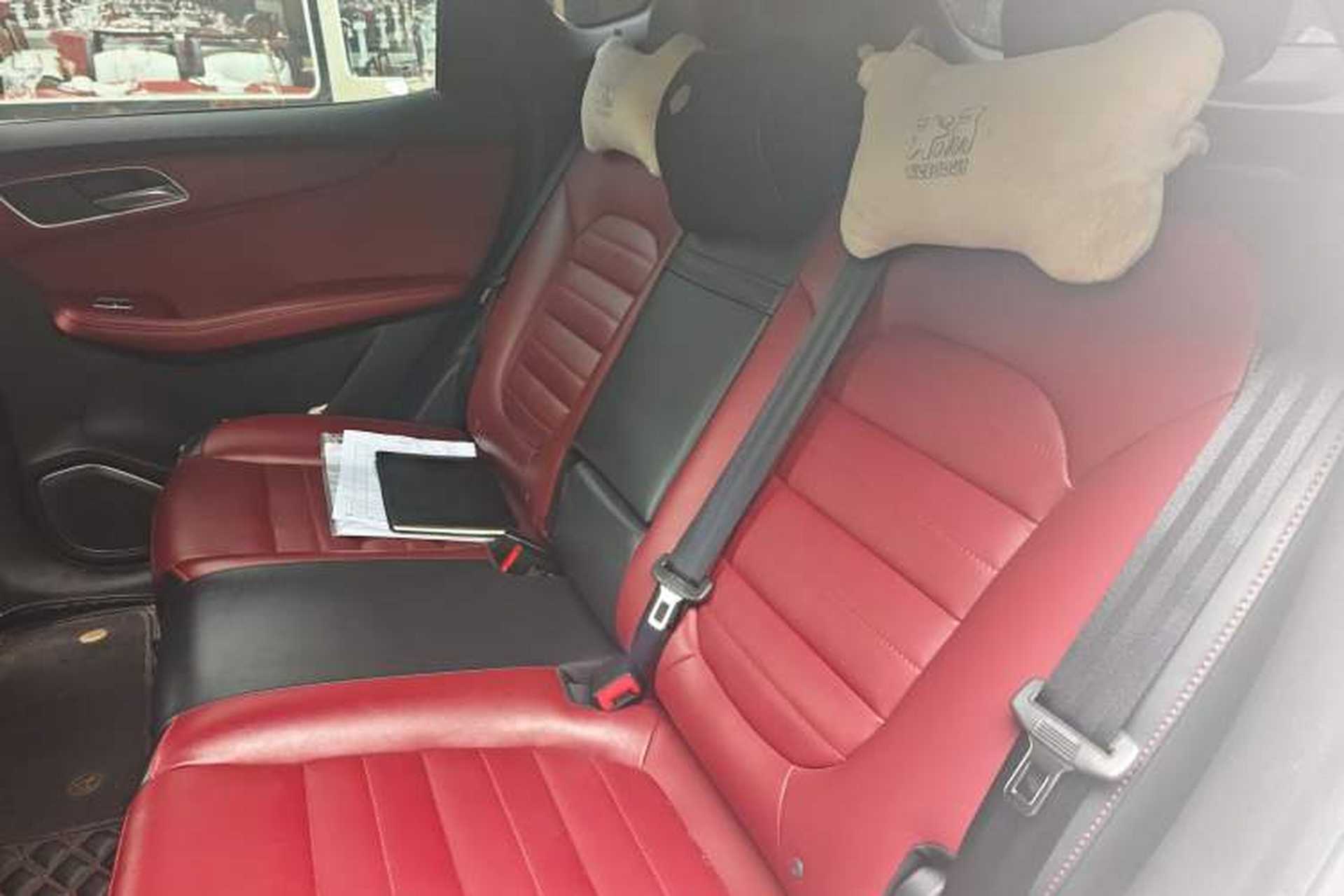 Used MG HS 2019 20T Automatic Two-Wheel Drive Trophy Super Sport Version China VI Standard Left Rear Seat