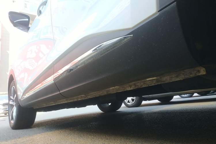 Used MG HS 2019 30T Automatic 2WD Trophy Enhanced Version China VI Standard Left Side Sill