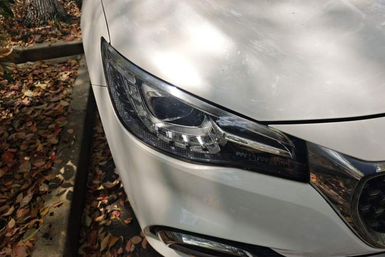 Used MG HS 2019 30T Automatic 2WD Trophy Supreme Edition China VI Standard Right Front Headlight