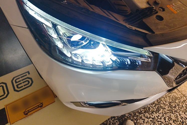Used MG HS 2019 30T Automatic 2WD Trophy Enhanced Version China VI Standard Right Front Headlight