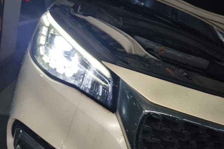 Used MG HS 2019 30T Automatic 2WD Trophy Enhanced Version China VI Standard Right Front Headlight