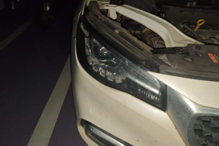 Used MG HS 2019 30T Automatic 2WD Trophy Supreme Edition China VI Standard Right Front Headlight