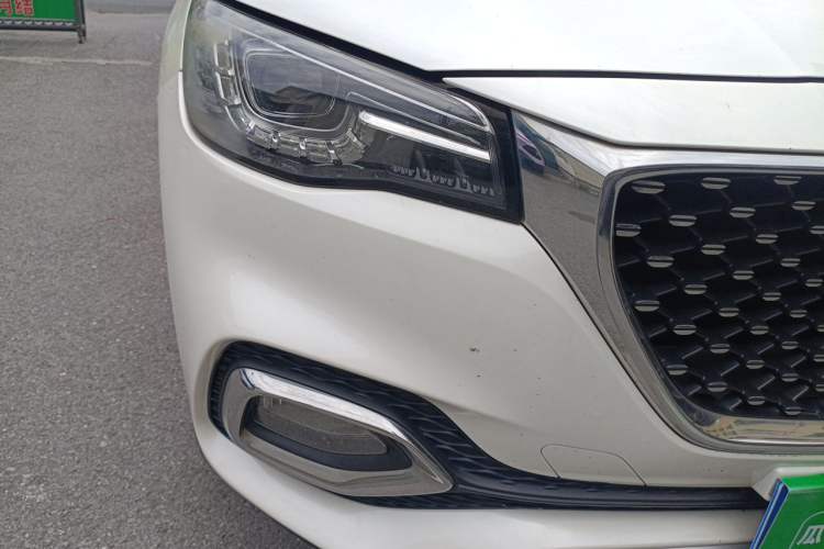 Used MG HS 2019 30T Automatic 2WD Trophy Supreme Edition China VI Standard Right Front Headlight