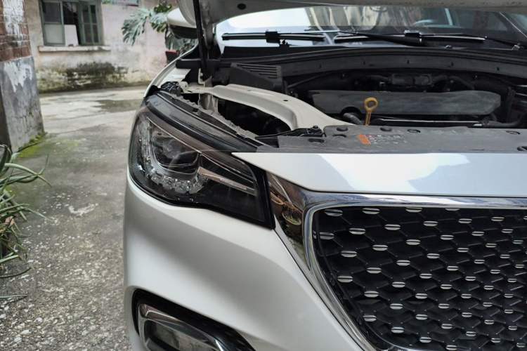 Used MG HS 2019 30T Automatic 2WD Trophy Supreme Edition China VI Standard Right Front Headlight