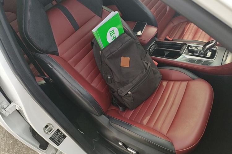 Used MG HS 2019 20T Automatic Two-Wheel Drive Trophy Super Sport Version China VI Standard Right Front Seat