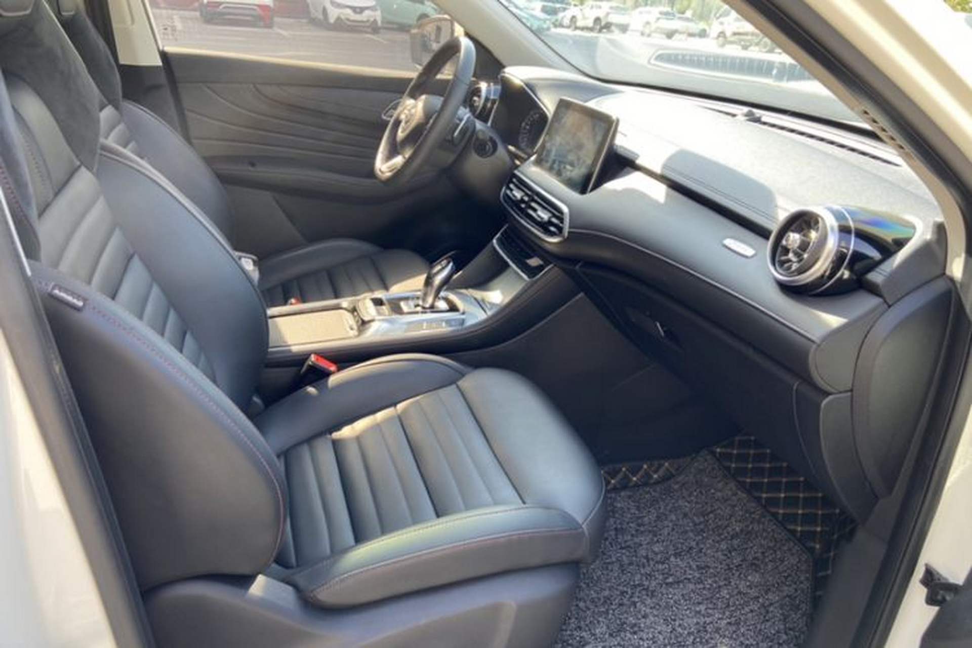 Used MG HS 2019 30T Automatic 2WD Trophy Enhanced Version China VI Standard Right Front Seat