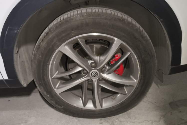 Used MG HS 2019 20T Automatic Two-Wheel Drive Luxury Edition China VI Standard Right Front Wheel Hub