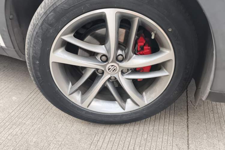 Used MG HS 2019 30T Automatic 2WD Trophy Supreme Edition China VI Standard Right Front Wheel Hub