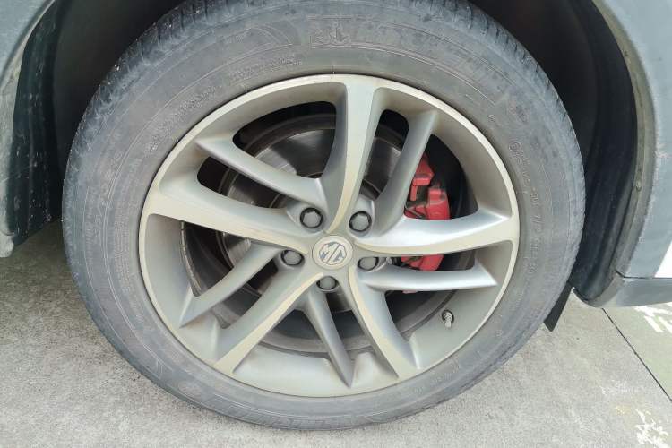 Used MG HS 2019 30T Automatic 2WD Trophy Supreme Edition China VI Standard Right Front Wheel Hub