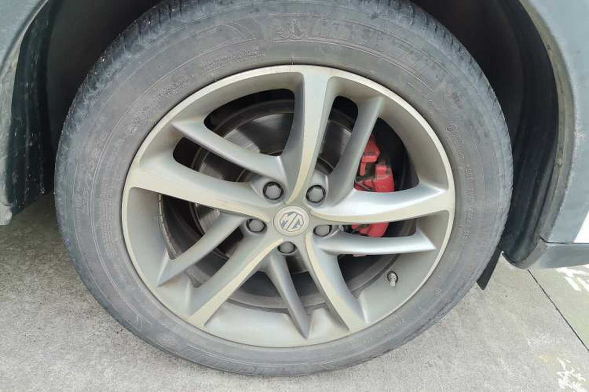 Used MG HS 2019 30T Automatic 2WD Trophy Supreme Edition China VI Standard Right Front Wheel Hub