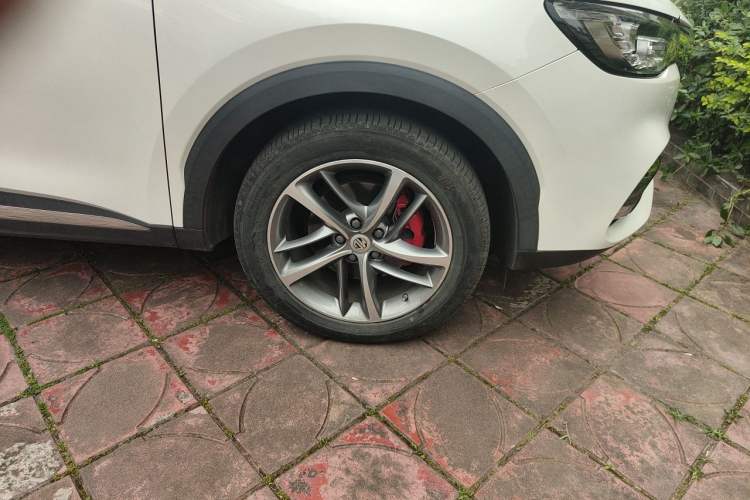 Used MG HS 2019 30T Automatic 2WD Trophy Supreme Edition China VI Standard Right Front Wheel Hub