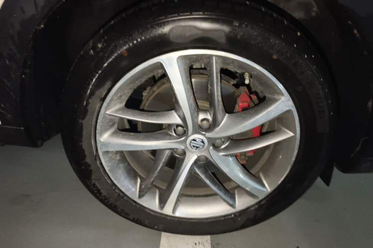 Used MG HS 2019 30T Automatic 2WD Trophy Enhanced Version China VI Standard Right Front Wheel Hub