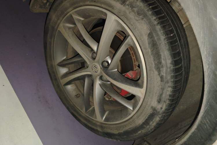 Used MG HS 2019 30T Automatic 2WD Trophy Supreme Edition China VI Standard Right Front Wheel Hub