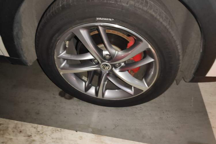 Used MG HS 2019 30T Automatic 2WD Trophy Enhanced Version China VI Standard Right Front Wheel Hub