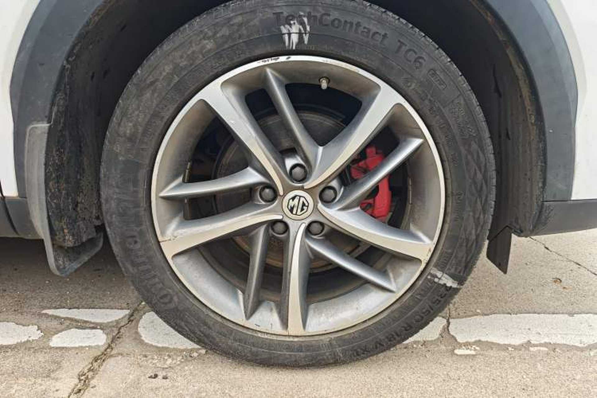 Used MG HS 2019 20T Automatic Two-Wheel Drive Trophy Super Sport Version China VI Standard Right Front Wheel Hub