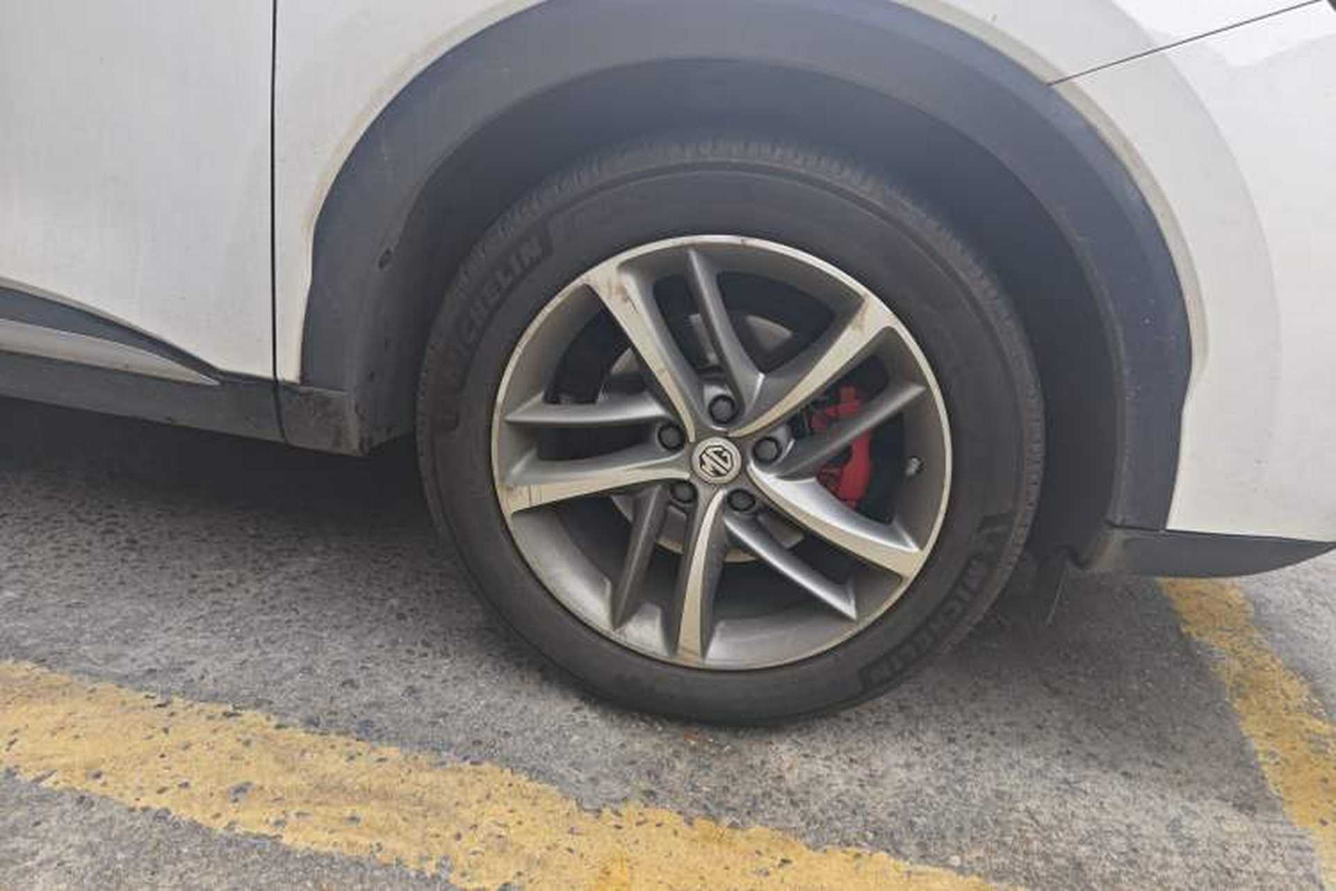 Used MG HS 2019 20T Automatic Two-Wheel Drive Trophy Super Sport Version China VI Standard Right Front Wheel Hub