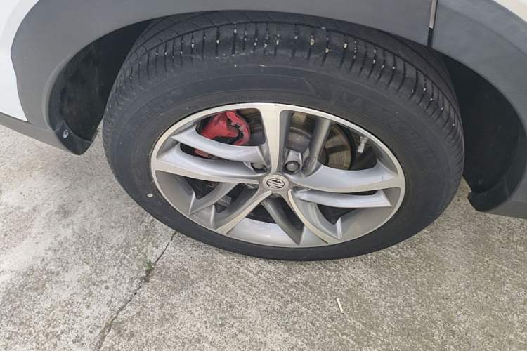 Used MG HS 2019 20T Automatic Two-Wheel Drive Trophy Super Sport Version China VI Standard Right Rear Wheel Hub