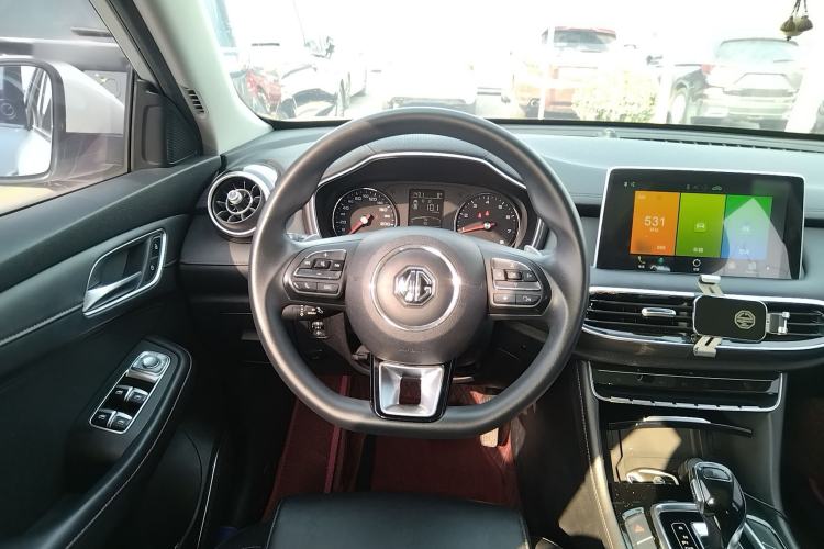 Used MG HS 2019 20T Automatic Two-Wheel Drive Luxury Edition China VI Standard Steering Wheel