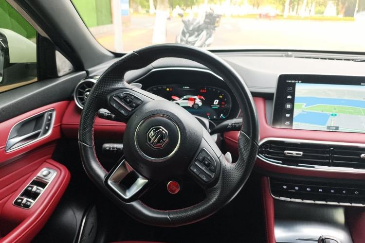 Used MG HS 2019 30T Automatic 2WD Trophy Supreme Edition China VI Standard Steering Wheel