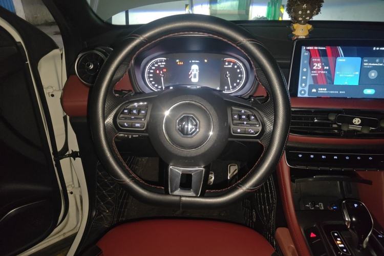 Used MG HS 2019 30T Automatic 2WD Trophy Enhanced Version China VI Standard Steering Wheel
