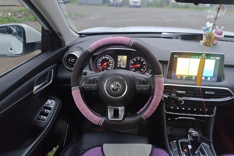 Used MG HS 2019 20T Automatic Two-Wheel Drive Luxury Edition China VI Standard Steering Wheel