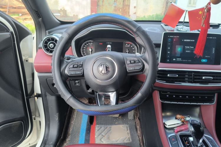 Used MG HS 2019 30T Automatic 2WD Trophy Enhanced Version China VI Standard Steering Wheel