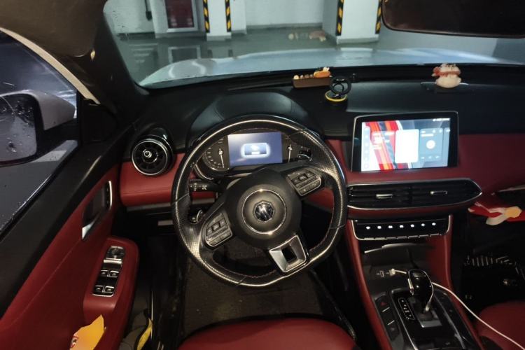 Used MG HS 2019 30T Automatic 2WD Trophy Enhanced Version China VI Standard Steering Wheel