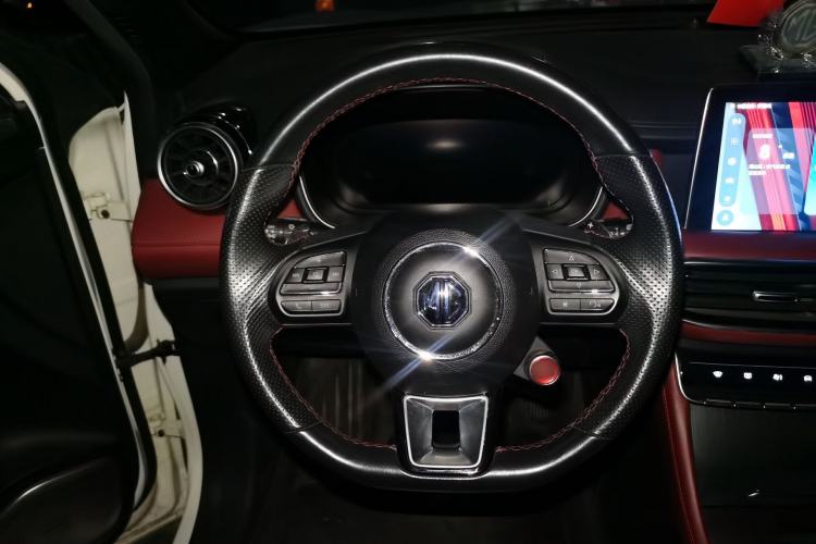 Used MG HS 2019 30T Automatic 2WD Trophy Supreme Edition China VI Standard Steering Wheel