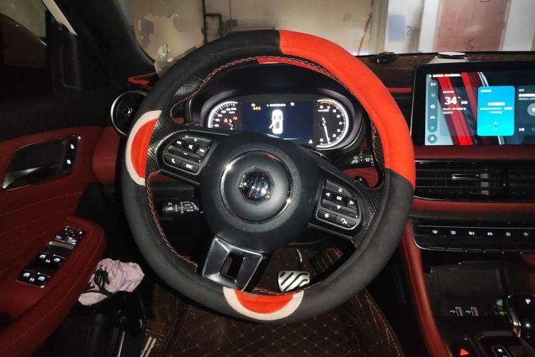 Used MG HS 2019 30T Automatic 2WD Trophy Enhanced Version China VI Standard Steering Wheel