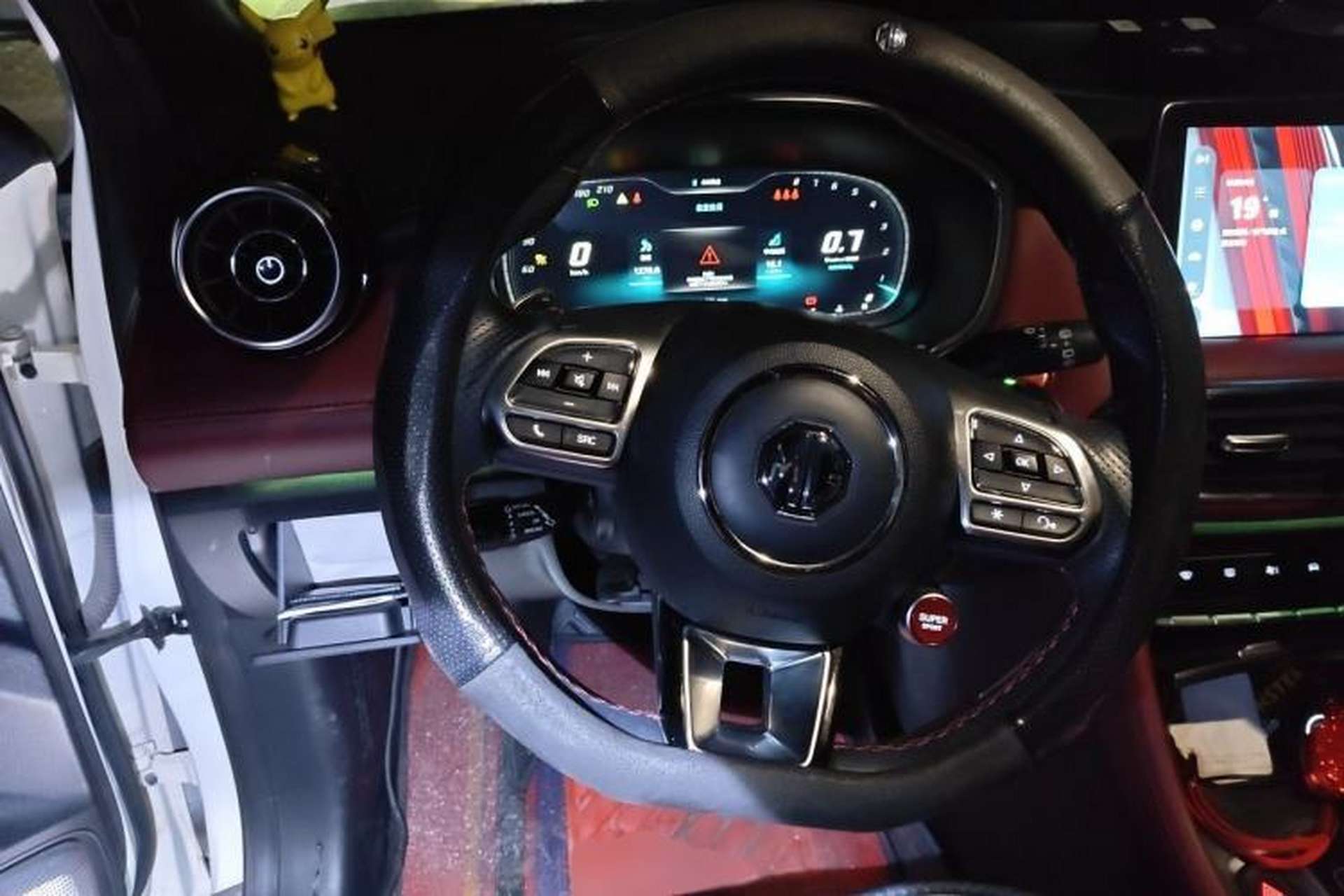 Used MG HS 2019 30T Automatic 2WD Trophy Supreme Edition China VI Standard Steering Wheel