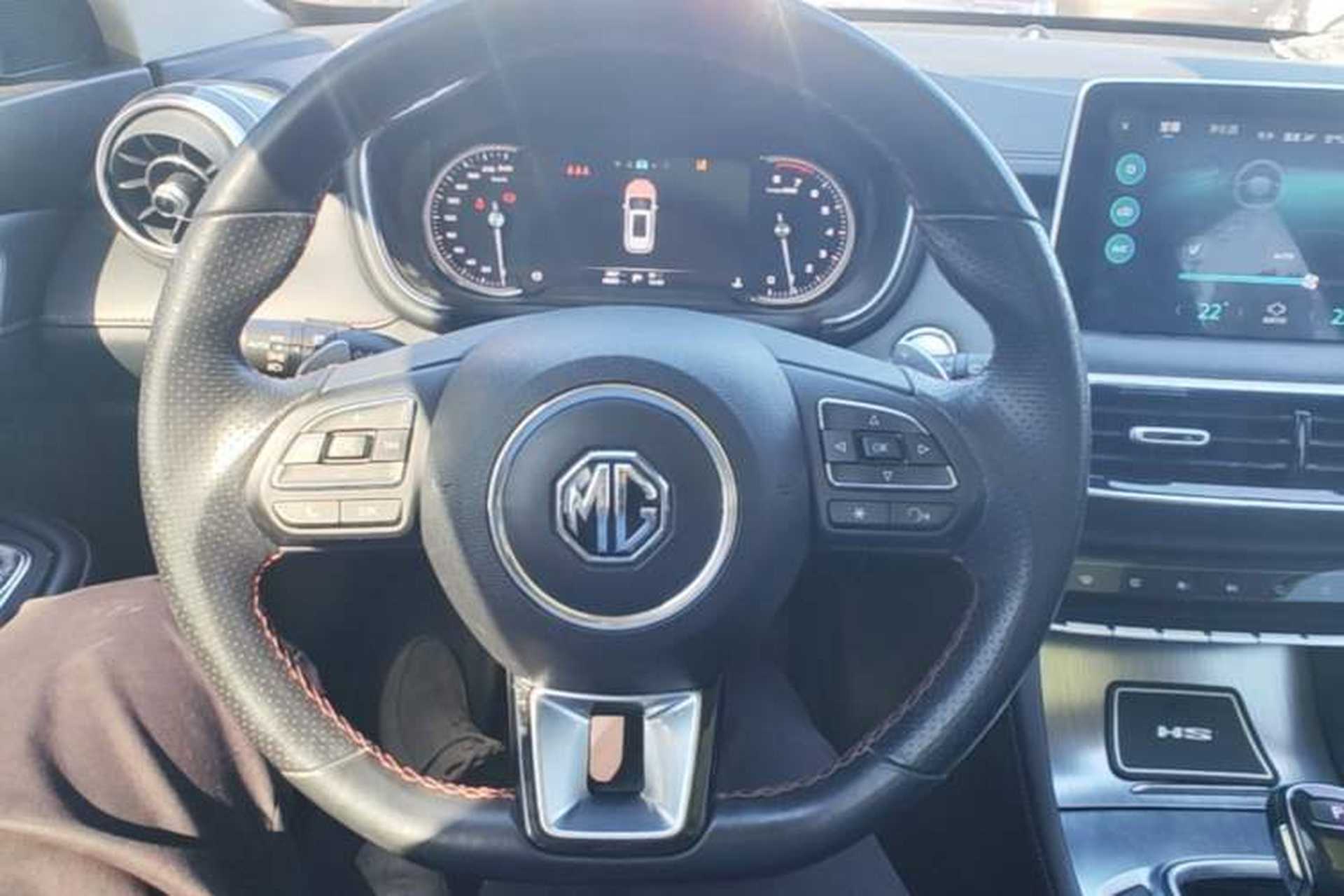 Used MG HS 2019 30T Automatic 2WD Trophy Enhanced Version China VI Standard Steering Wheel