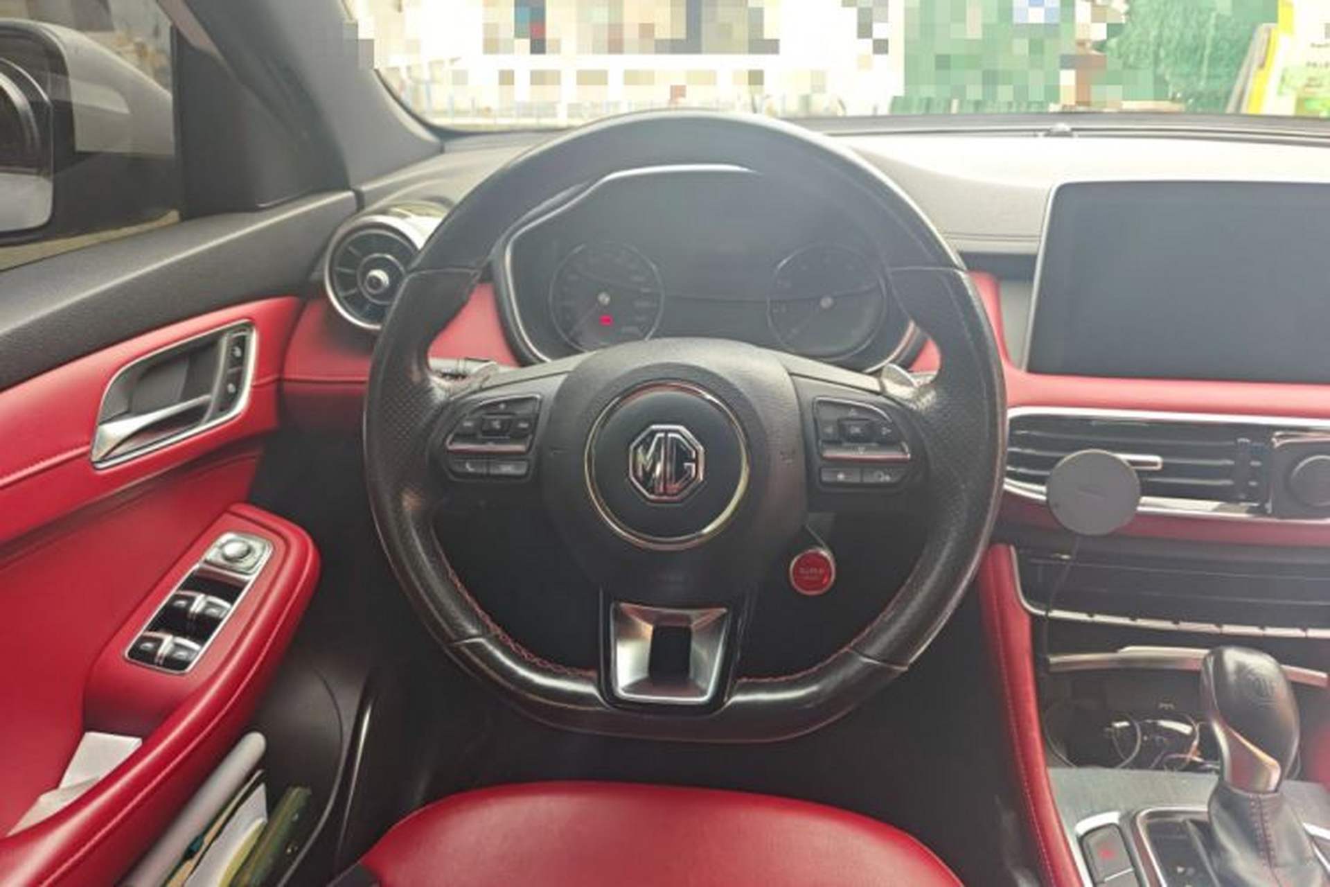 Used MG HS 2019 20T Automatic Two-Wheel Drive Trophy Super Sport Version China VI Standard Steering Wheel
