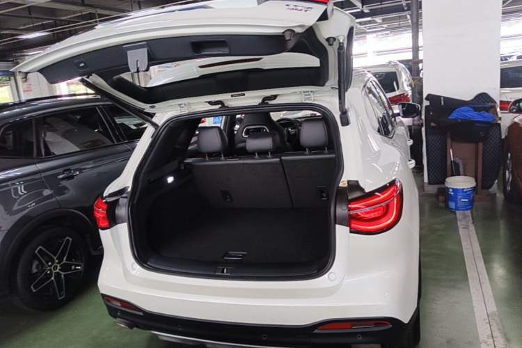 Used MG HS 2019 30T Automatic 2WD Trophy Enhanced Version China VI Standard Trunk