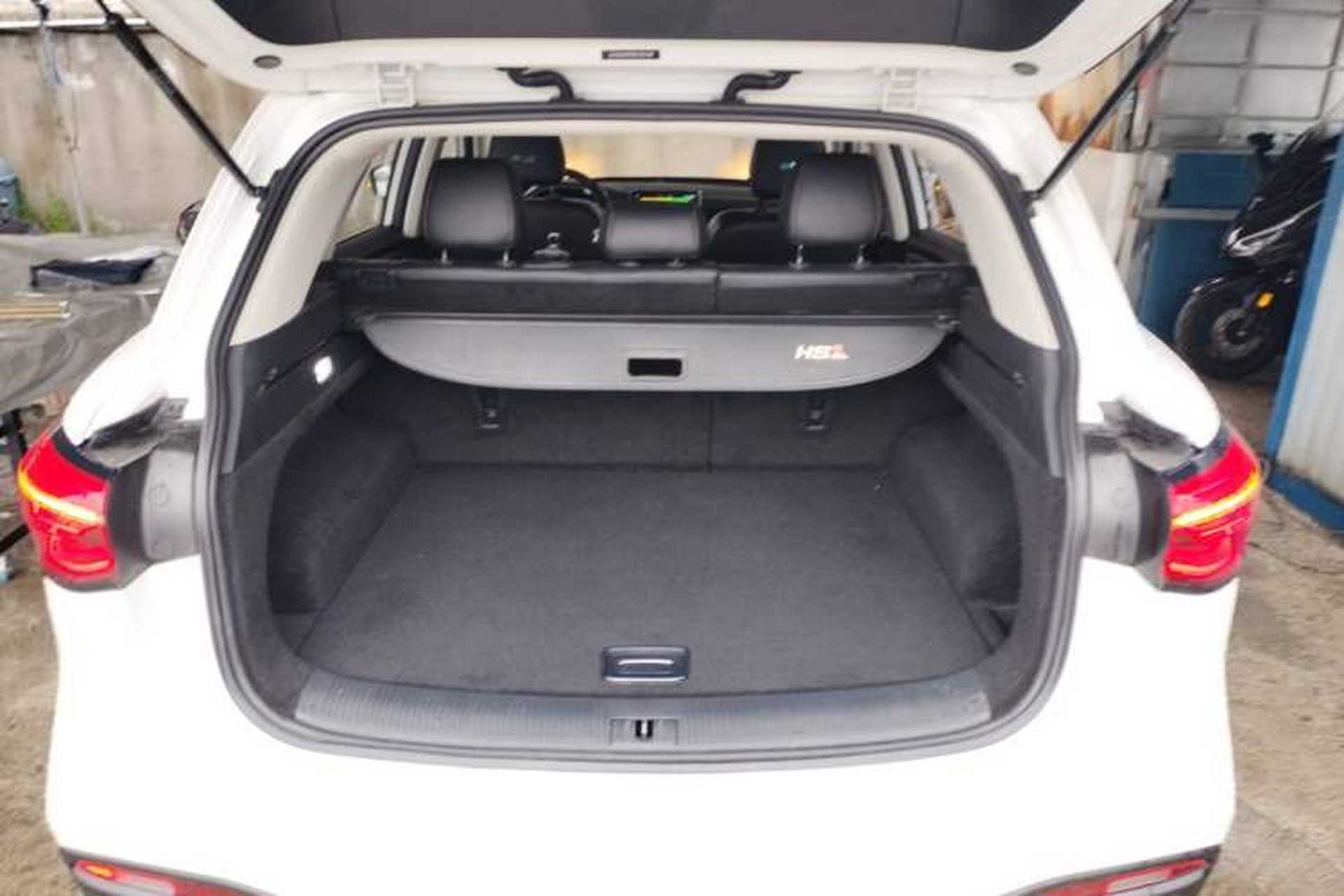 Used MG HS 2019 20T Manual Two-Wheel Drive Luxury Edition China VI Standard Trunk