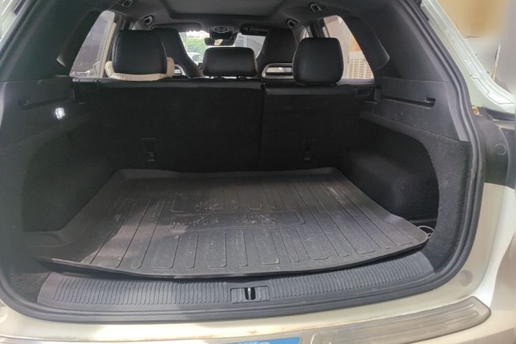 Used MG HS 2019 30T Automatic 2WD Trophy Enhanced Version China VI Standard Trunk