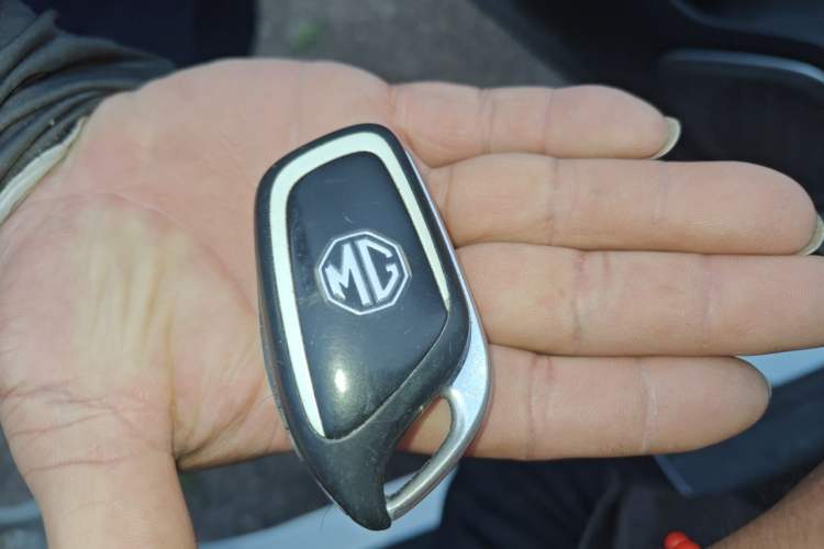 Used MG HS 2019 20T Automatic Two-Wheel Drive Luxury Edition China VI Standard Vehicle Key