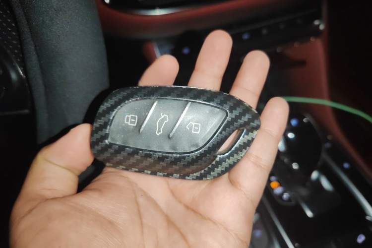 Used MG HS 2019 30T Automatic 2WD Trophy Enhanced Version China VI Standard Vehicle Key