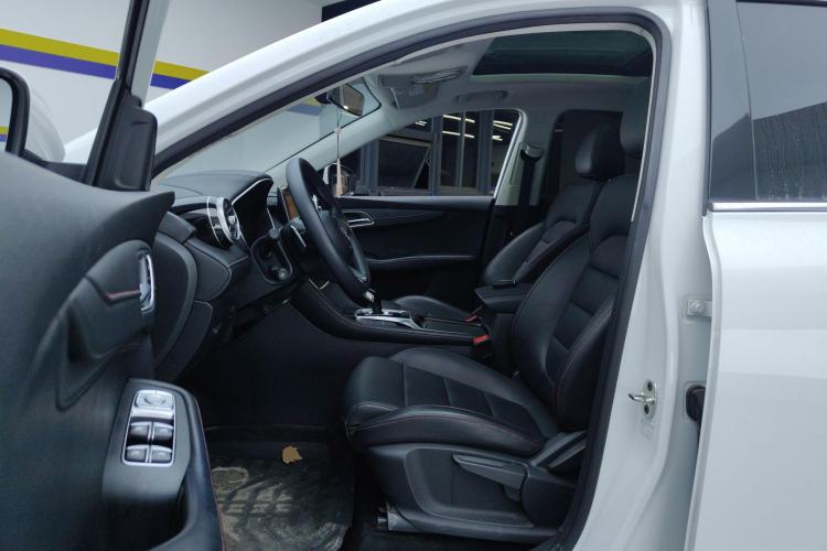 Used MG HS 2020 20T Automatic Two-Wheel Drive Ultra-Luxury Version China VI Standard Left Front Seat