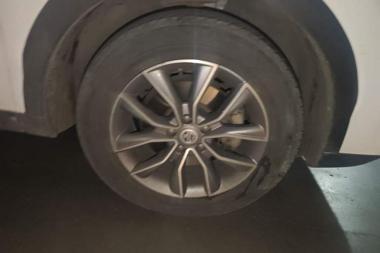 Used MG HS 2020 20T Automatic Two-Wheel Drive Ultra-Luxury Version China VI Standard Right Front Wheel Hub