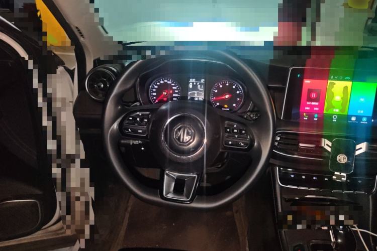 Used MG HS 2020 20T Automatic Two-Wheel Drive Ultra-Luxury Version China VI Standard Steering Wheel