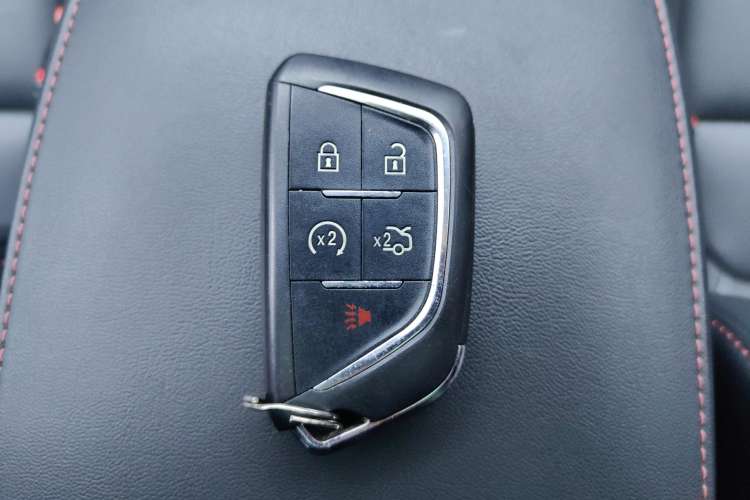 Used MG HS 2020 20T Automatic Two-Wheel Drive Ultra-Luxury Version China VI Standard Vehicle Key