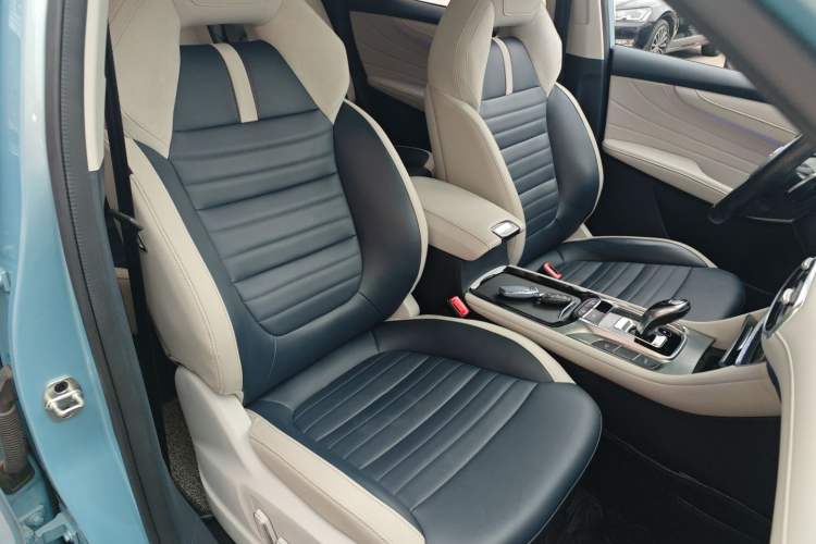 Used MG HS New Energy 2020 eHS 1.5T e-Trophy Right Front Seat