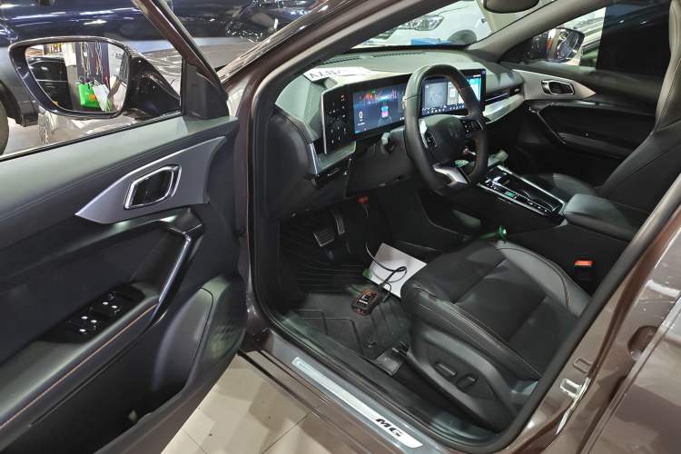 Used MG ONE 2022 α-Smart Sports Series 1.5T Standard Edition Interior 3