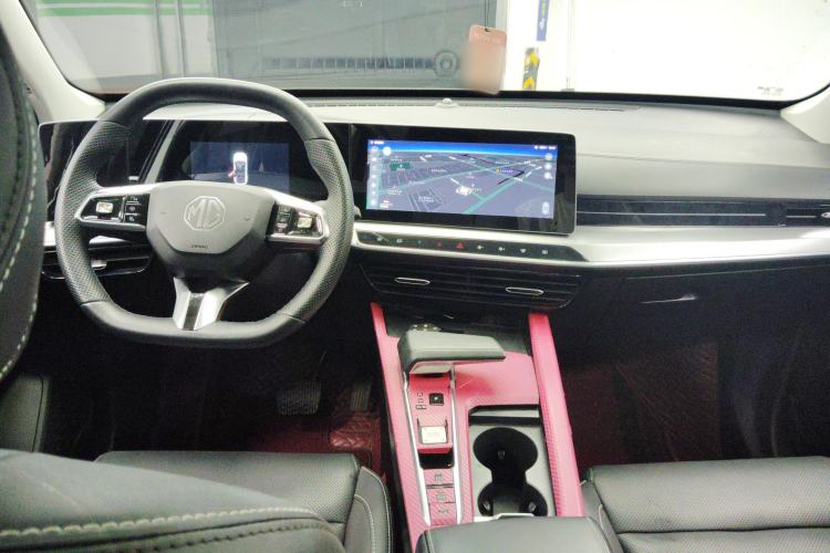 Used MG ONE 2022 β-Comfortable Living Series 1.5T Fully Satisfying Version 1078 Center Console