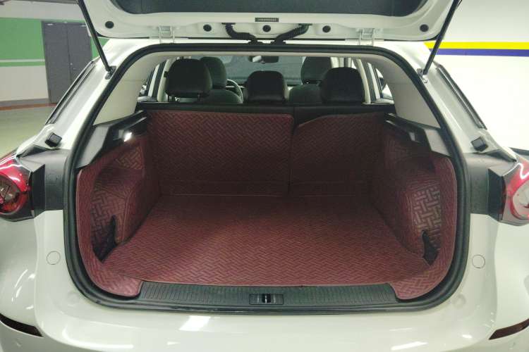 Used MG ONE 2022 β-Comfortable Living Series 1.5T Fully Satisfying Version 1078 Trunk