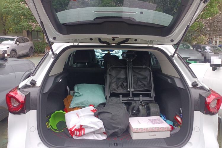 Used MG ONE 2023 1.5T Entry Version Trunk
