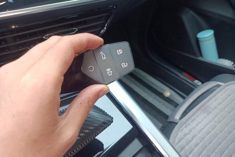 Used MG ONE 2023 1.5T Entry Version Vehicle Key