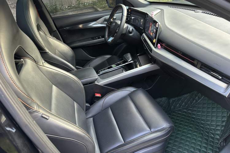 Used MG ONE 2022 α-Smart Sports Series 1.5T Standard Edition Interior 5