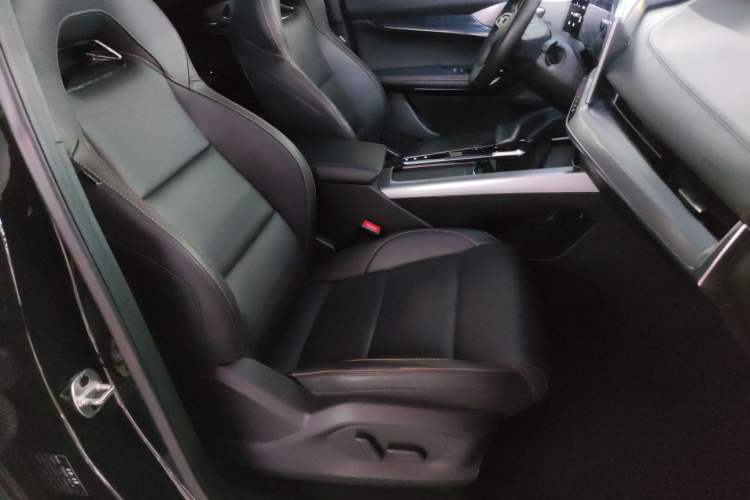 Used MG ONE 2022 α-Smart Sports Series 1.5T Advanced Edition Right Front Seat