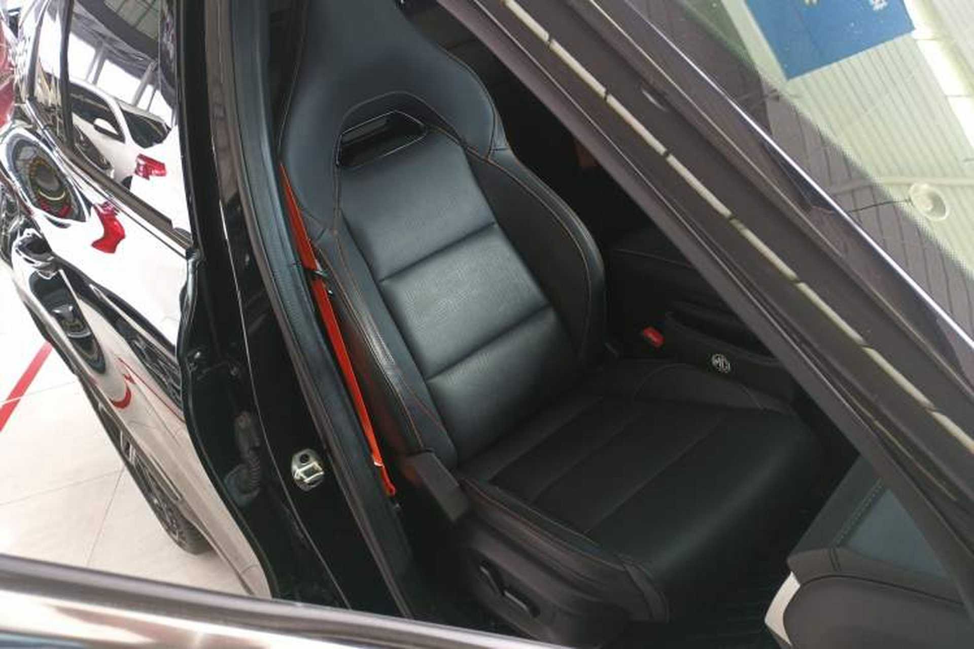 Used MG ONE 2022 α-Smart Sports Series 1.5T Advanced Edition Right Front Seat